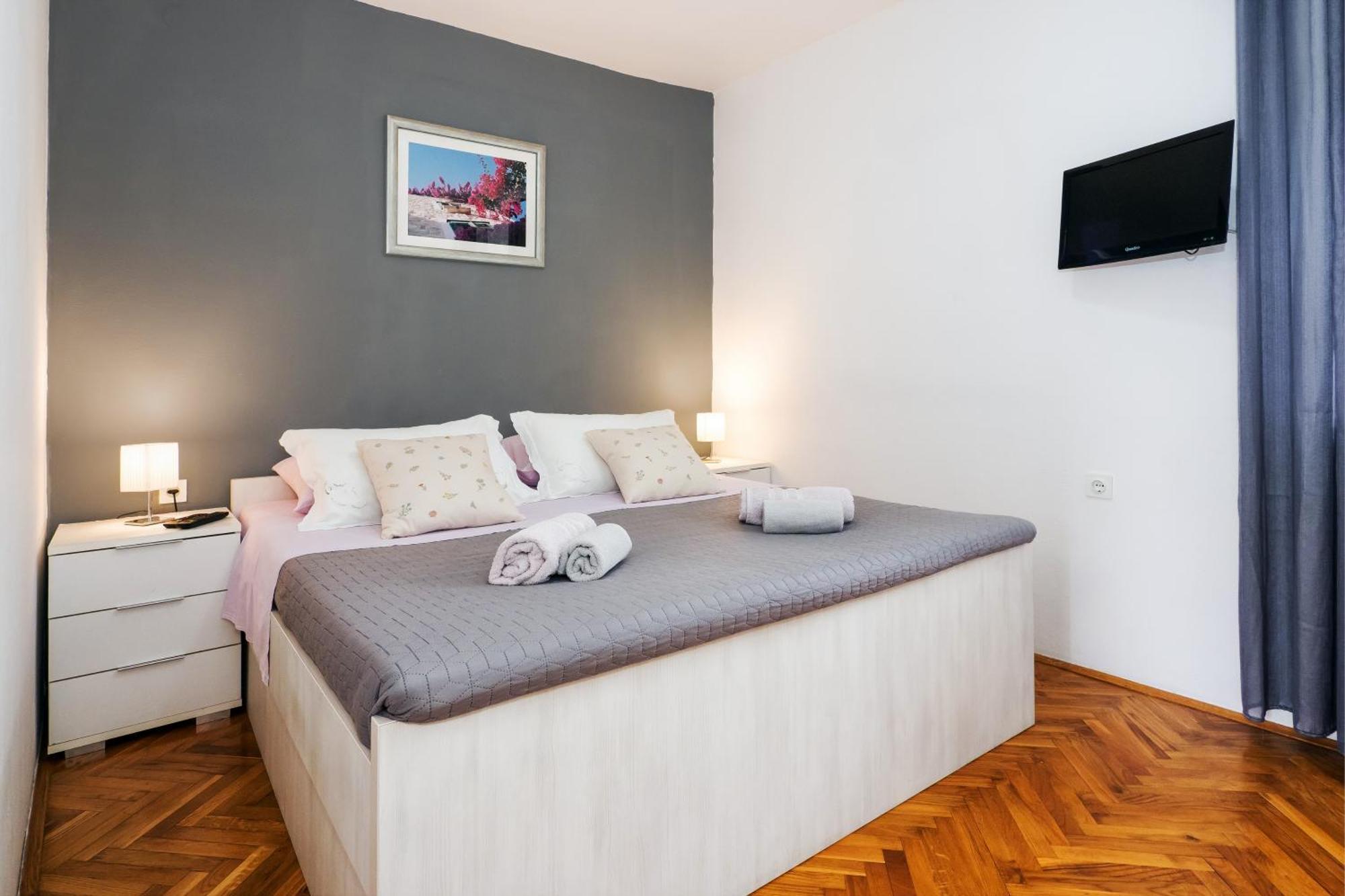 'radunica' - Local Home, Near Riva & Market Lejlighed Split